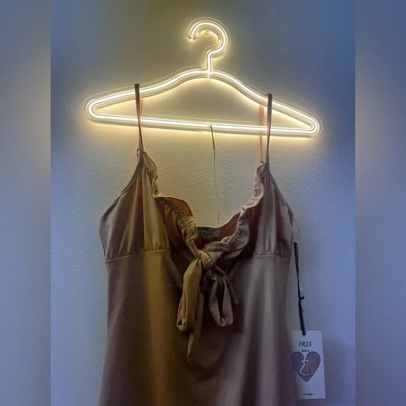 NWT IRIS Nude Pink Bodycon Dress Boutique Cocktail Mini Summer - Picture 11 of 15